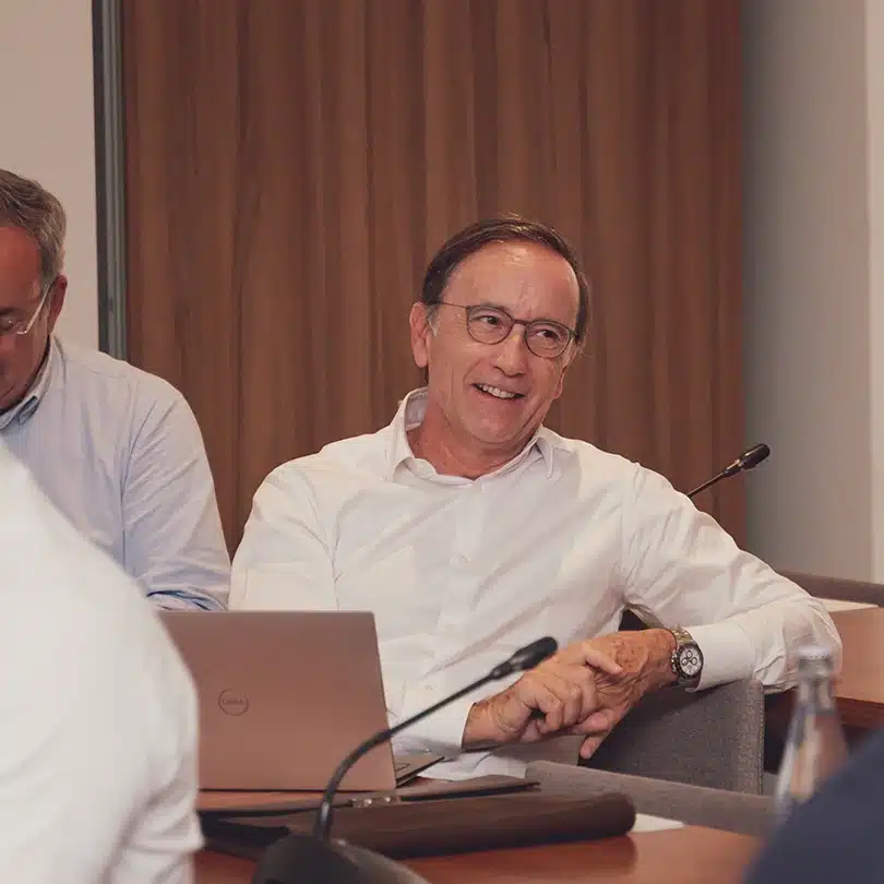 Profesionales-excepcionales_080725